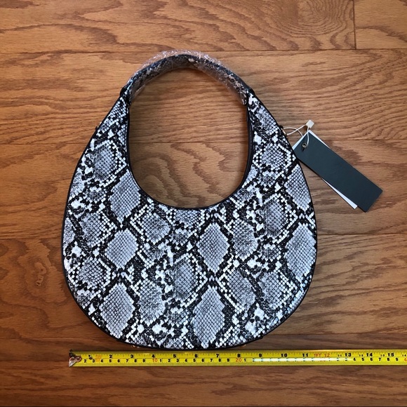 Snakeskin Shoulder Bag - Picture 3 of 7